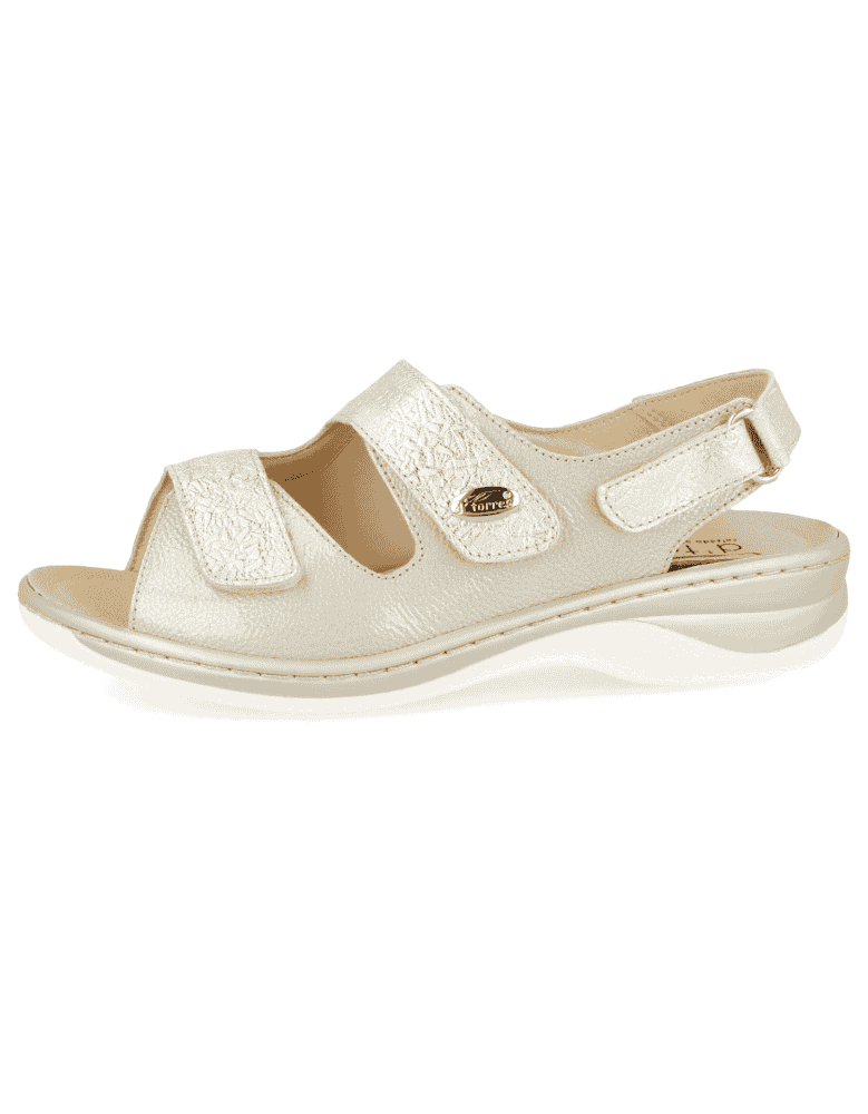 Julia 2019 Silver, wide and comfortable sandal,...