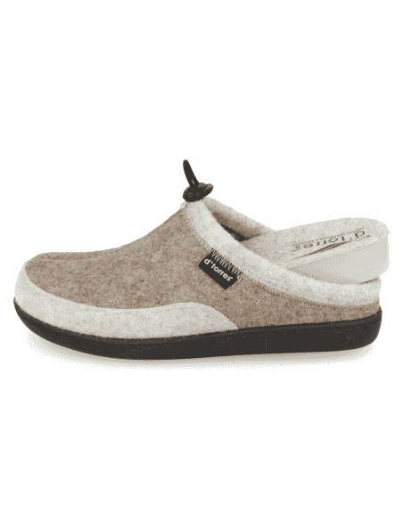 ZAPATILLAS ANATÓMICAS SEÑORA D'TORRES JONE BEIGE, DE FIELTRO CÁLIDO AISLANTE DEL FRÍO.