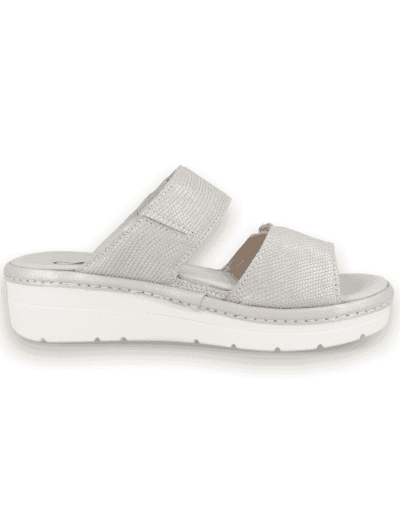 Comfortable sandal, with removable insole. Model YAIZA Silver