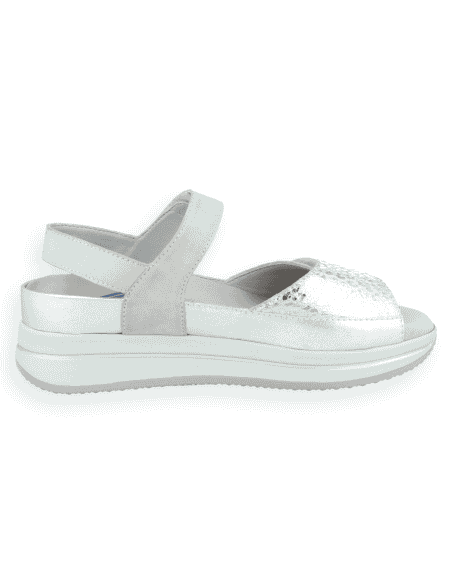 Sandalia Gila Plata D'Torres® | Horma amplia | Doble velcro | Plantilla NubeFit™ extraíble