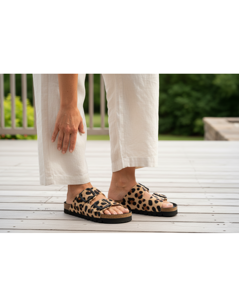 Nora Jaguar – Anatomical Microfibre Animal...